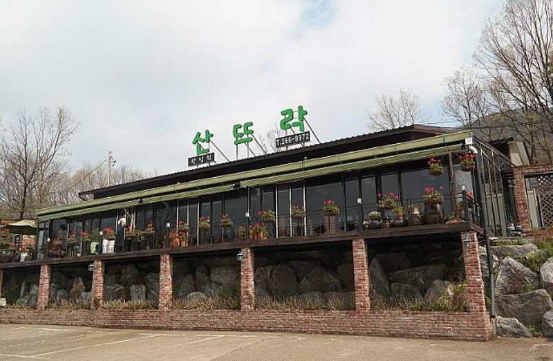 a27cb33721ce08005554b3c0391e5154_1530252761_036.jpg